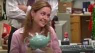 Jim's gift to Pam (Image via YouTube/The Office)